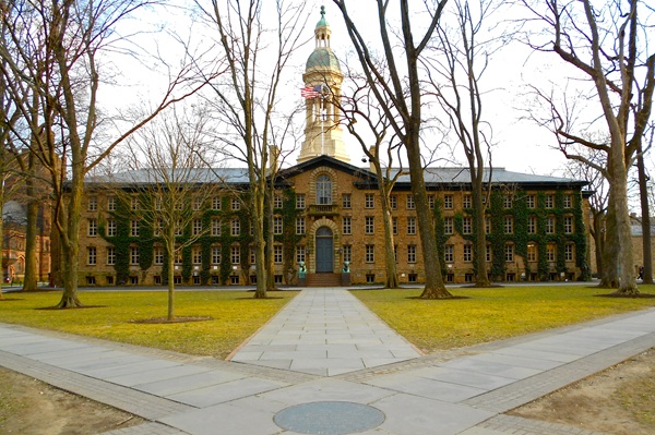 creative commons free use pic of nassau hall